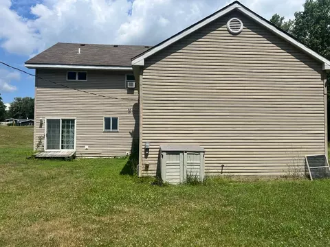 1862 Elm Vly, Buchanan, MI 49107 photo 8