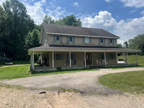 1862 Elm Vly, Buchanan, MI 49107