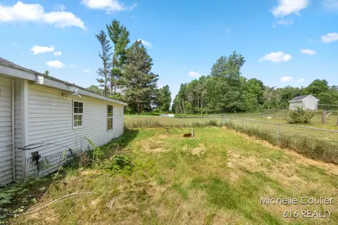 Exterior - 9583 E 5 Mile, Big Rapids, MI 49307 photo 2 of 16