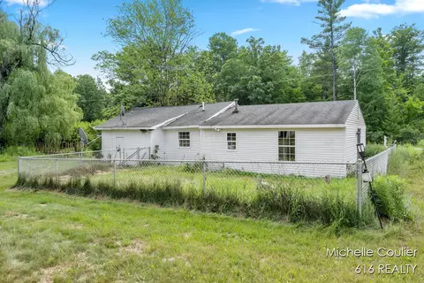 Exterior - 9583 E 5 Mile, Big Rapids, MI 49307 photo 6 of 16