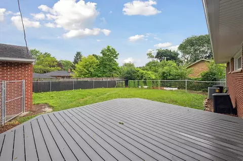 2010 Brampton Ct, Ann Arbor, MI 48103 photo 27