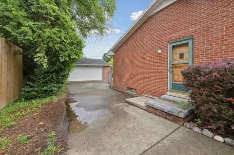 2010 Brampton Ct, Ann Arbor, MI 48103 photo 25