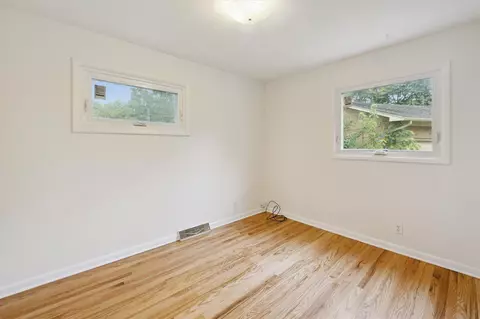 2010 Brampton Ct, Ann Arbor, MI 48103 photo 17