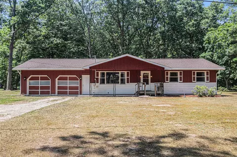 2272 53rd, Fennville, MI 49408