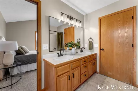 Bath - 1769 Cuper, Dorr, MI 49323 photo 1 of 2