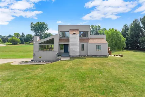 7330 Kalamazoo, Caledonia, MI 49316