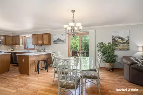 Dining - 153 Colonial, Augusta, MI 49012 photo 2 of 2