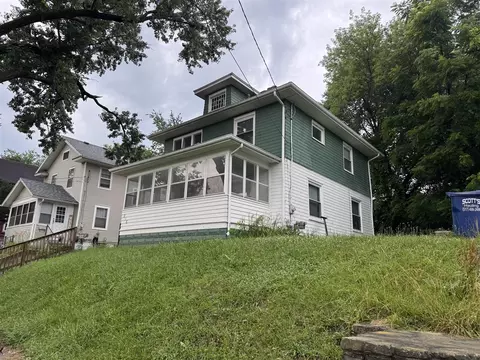 918 Orchard, Jackson, MI 49203