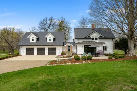 7181 W Kl, Kalamazoo, MI 49009