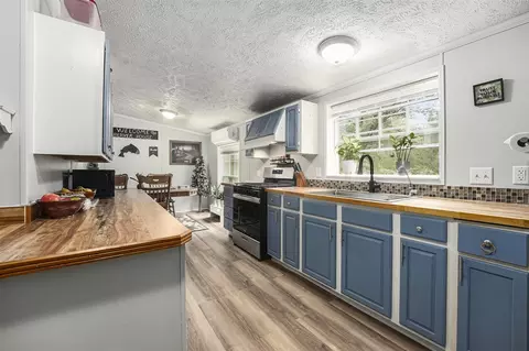 Kitchen - 797 Beaver, Bitely, MI 49309 photo 4 of 4