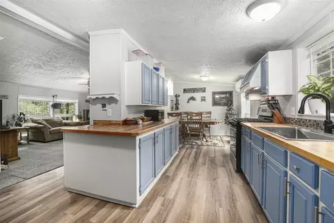 Kitchen - 797 Beaver, Bitely, MI 49309 photo 2 of 4