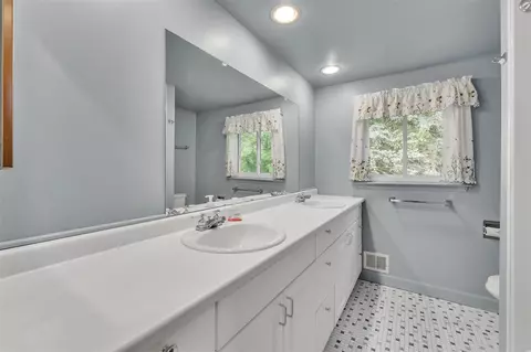 2145 Steeplechase, Ann Arbor, MI 48103 photo 34