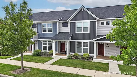 6744 Promenade #26, Rockford, MI 49341