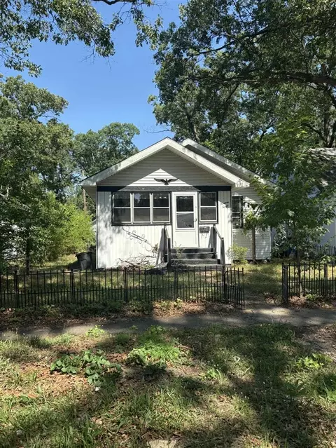 1912 Ray, Muskegon, MI 49442