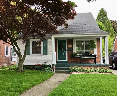 655 Drexel, Dearborn, MI 48128