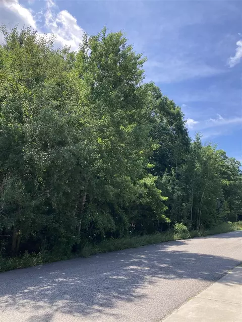 4360 Duck Creek Ln #10, Whitehall, MI 49461