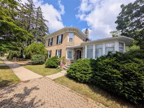 202 W Main, Stanton, MI 48888