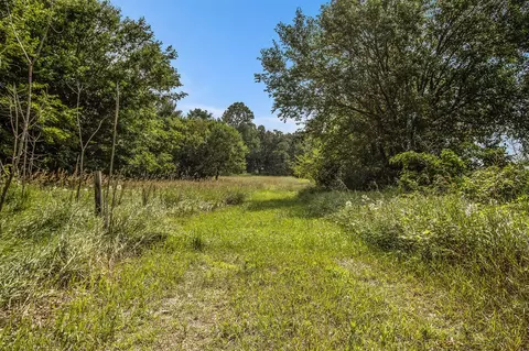 Carls Rd, Sturgis, MI 49091
