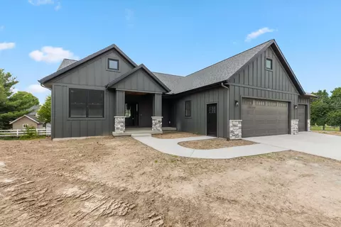 5641 Courtney Lynn, Wyoming, MI 49418