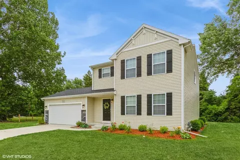 74943 Deer Crk, South Haven, MI 49090