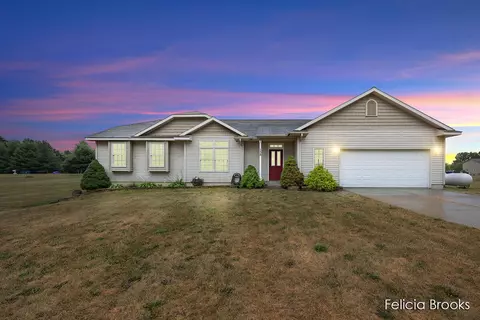 138 Andrea, Sand Lake, MI 49343