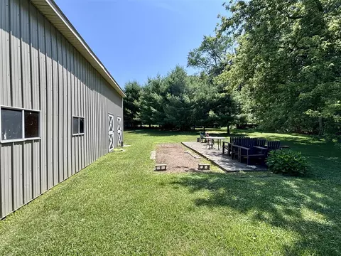Exterior - 69361 Carls, Sturgis, MI 49091 photo 16 of 27