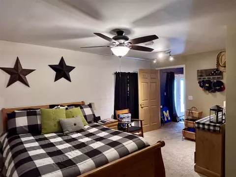 Bedroom - 69361 Carls, Sturgis, MI 49091 photo 7 of 7