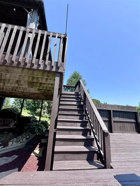 Exterior - 69361 Carls, Sturgis, MI 49091 photo 19 of 27