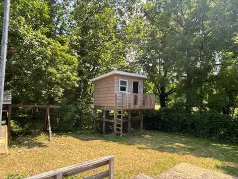Exterior - 135 S Steer, Addison, MI 49220 photo 5 of 5