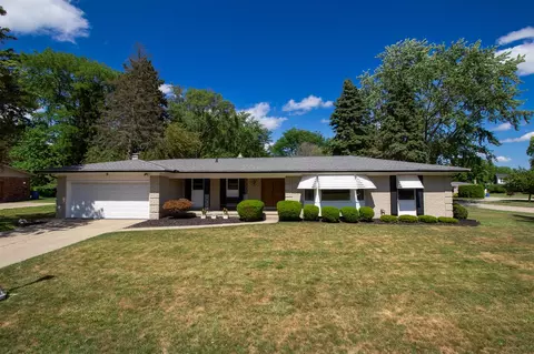 32040 Aline, Warren, MI 48093