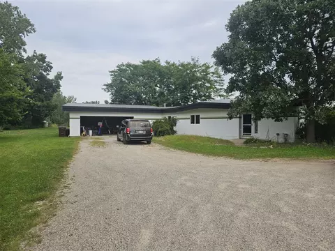 8564 Cooper, Rives Junction, MI 49277