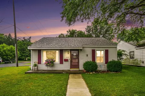 3419 E Main, Kalamazoo, MI 49048