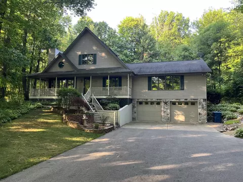3702 Dumont, Allegan, MI 49010