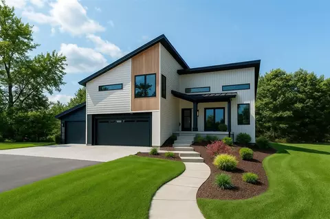 2439 Emery, Lowell, MI 49331