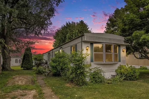 1200 S Washington #27, Constantine, MI 49042