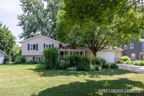 1830 Weymouth, Grand Rapids, MI 49508