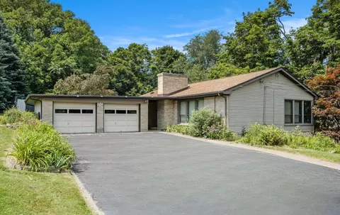 5030 Merryview, Portage, MI 49002