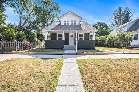2028 Rowe, Grand Rapids, MI 49505