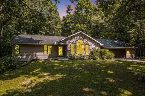 3537 Lake Rdg, Allegan, MI 49010