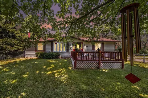 13000 Waterman, Brooklyn, MI 49230