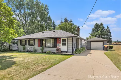 252 Jeffrey, Cedar Springs, MI 49319