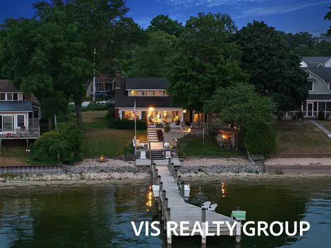 537 Buena Vis, Spring Lake, MI 49456