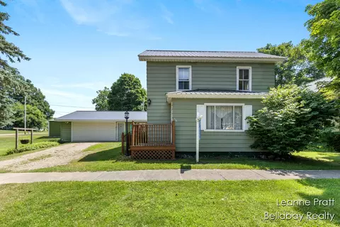 136 Race, Freeport, MI 49325
