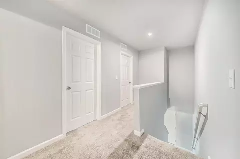 Entry Way - 1931 Harold, Adrian, MI 49221 photo 2 of 5