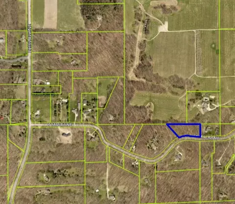 5951 4 Mile, Ada, MI 49301