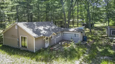 2267 Caberfae, Manistee, MI 49660