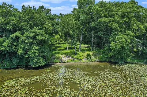 23-24 James, Three Rivers, MI 49093 photo 2