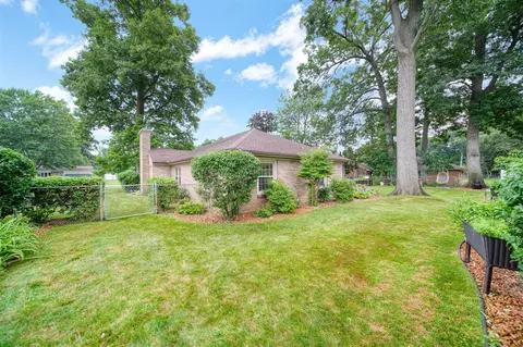 Exterior - 1773 Shoemaker, Jackson, MI 49203 photo 21 of 23