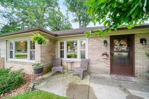 Exterior - 1773 Shoemaker, Jackson, MI 49203 photo 2 of 23