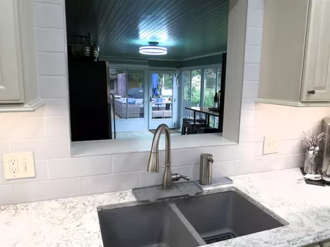Kitchen - 1773 Shoemaker, Jackson, MI 49203 photo 9 of 12